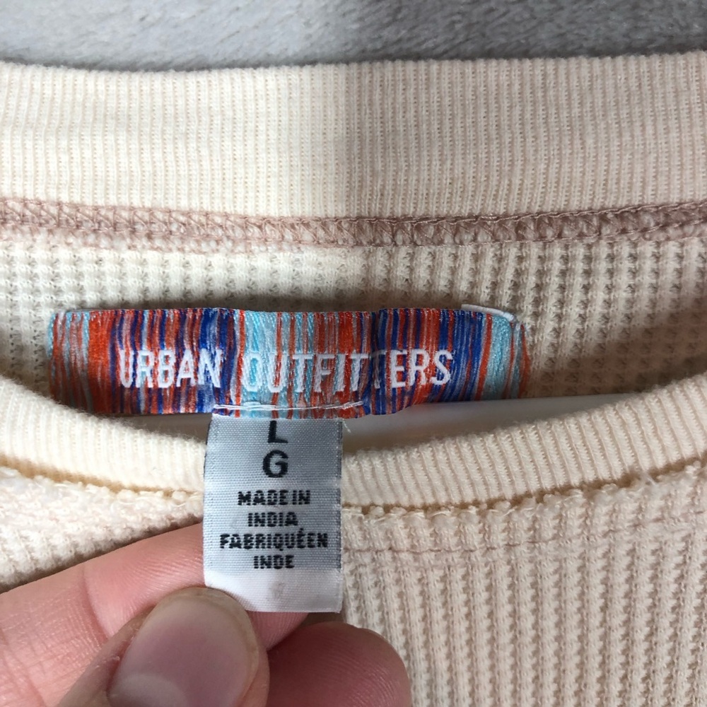 Urban Outfitters Exposed Seam Waffle Knit Shirt Womens L Ivory Balletcore Fitted - Picture 4 of 6